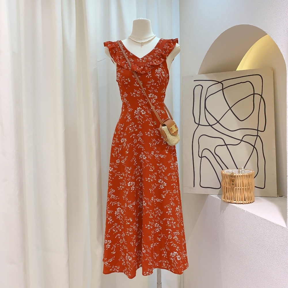 French Red long sleeveless dress ♥️🍒